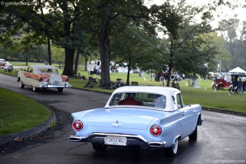 1957 Ford Thunderbird