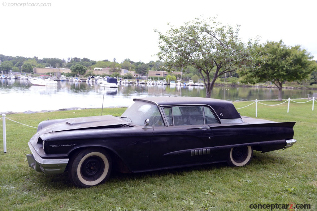 1958 Ford Thunderbird