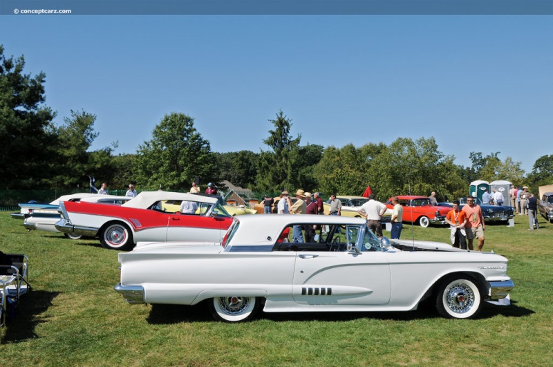 1958 Ford Thunderbird