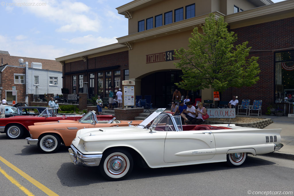 1960 Ford Thunderbird background image