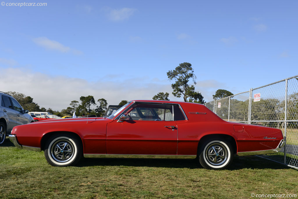 1967 Ford Thunderbird