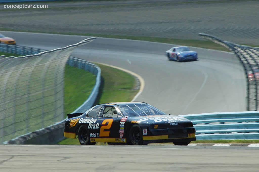 1994 Ford Thunderbird NASCAR