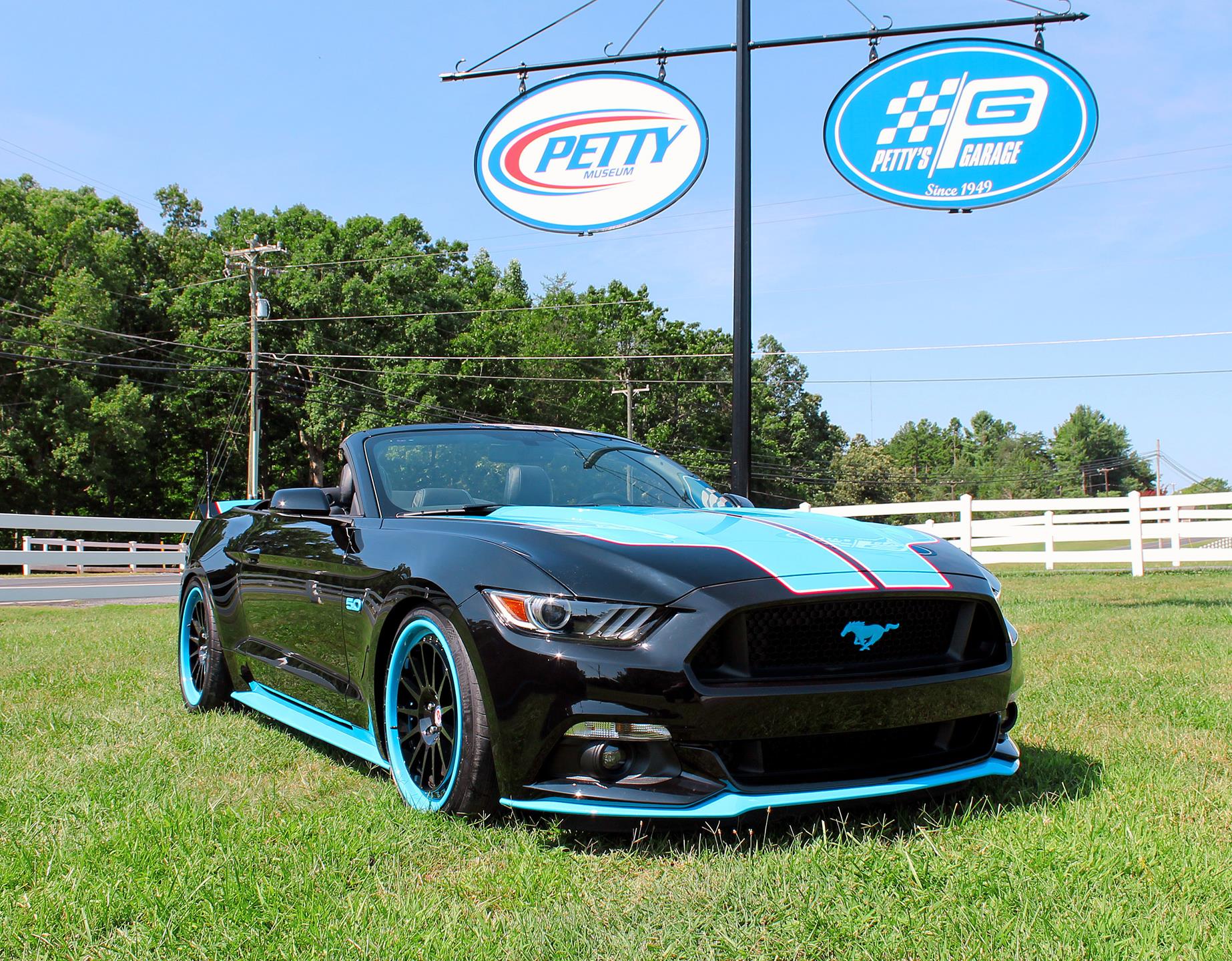 2015 Ford Mustang GT King Edition