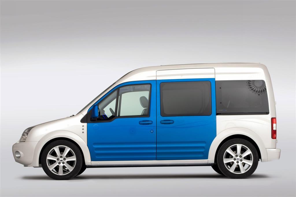 2010 Ford Transit Connect Family One Concept