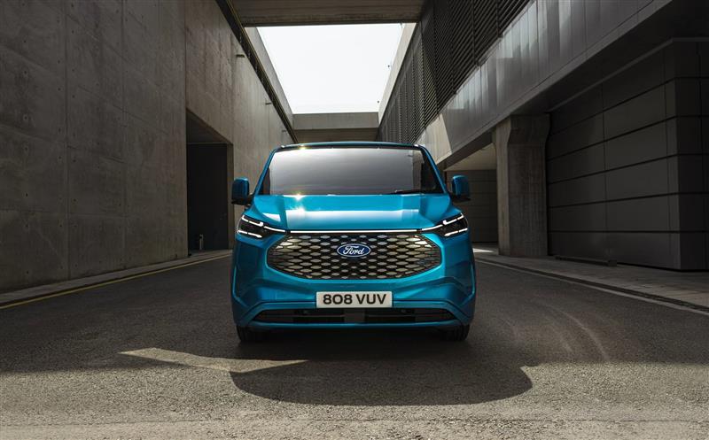 2022 Ford E-Transit Custom