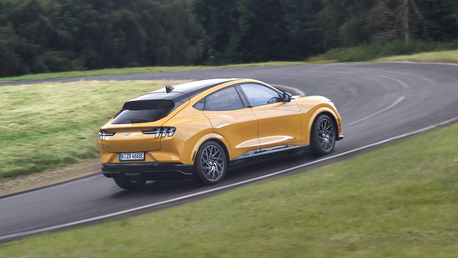 2021 Ford Mustang Mach-E GT Performance Edition