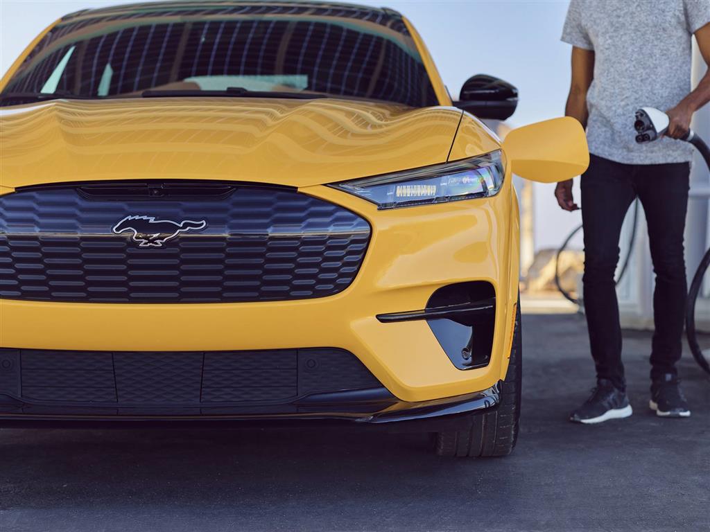 2021 Ford Mustang Mach-E GT Performance Edition
