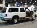 2001 Ford Excursion image