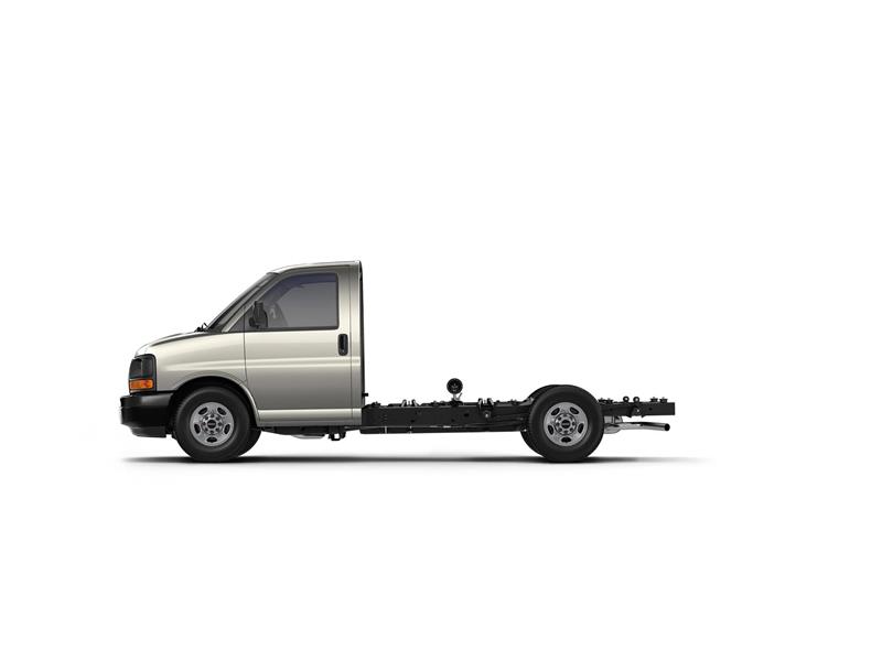 2016 GMC Savana Cutaway Van