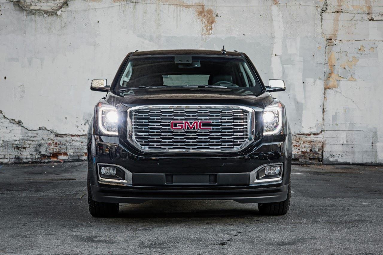 2018 GMC Yukon Denali Ultimate Black Edition