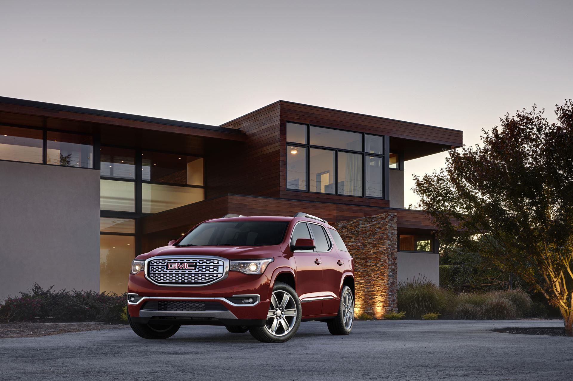 2019 GMC Acadia Denali