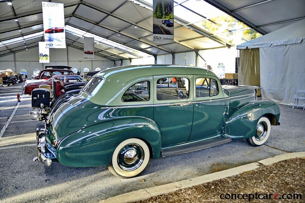 1941 Hudson Deluxe Six background image