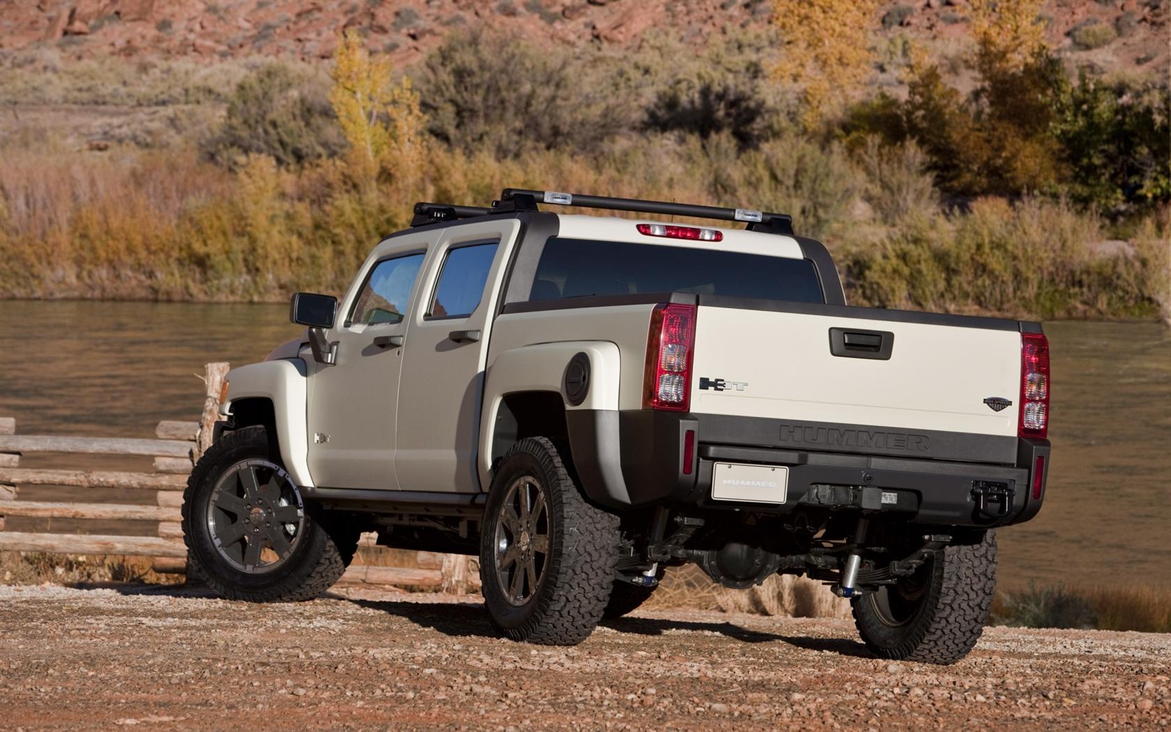 2010 Hummer H3T Sportsman