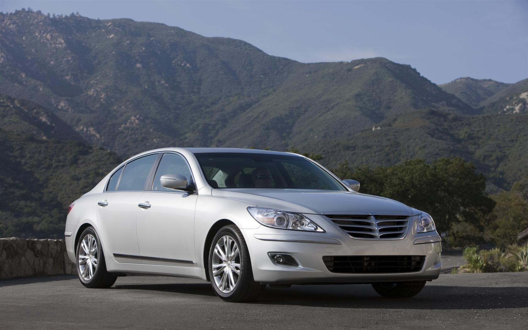 2011 Hyundai Genesis