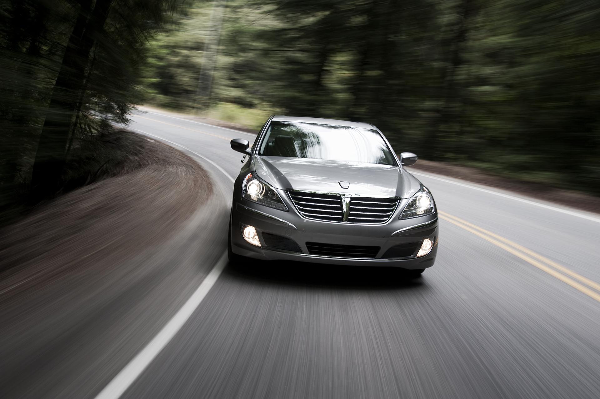 2012 Hyundai Equus