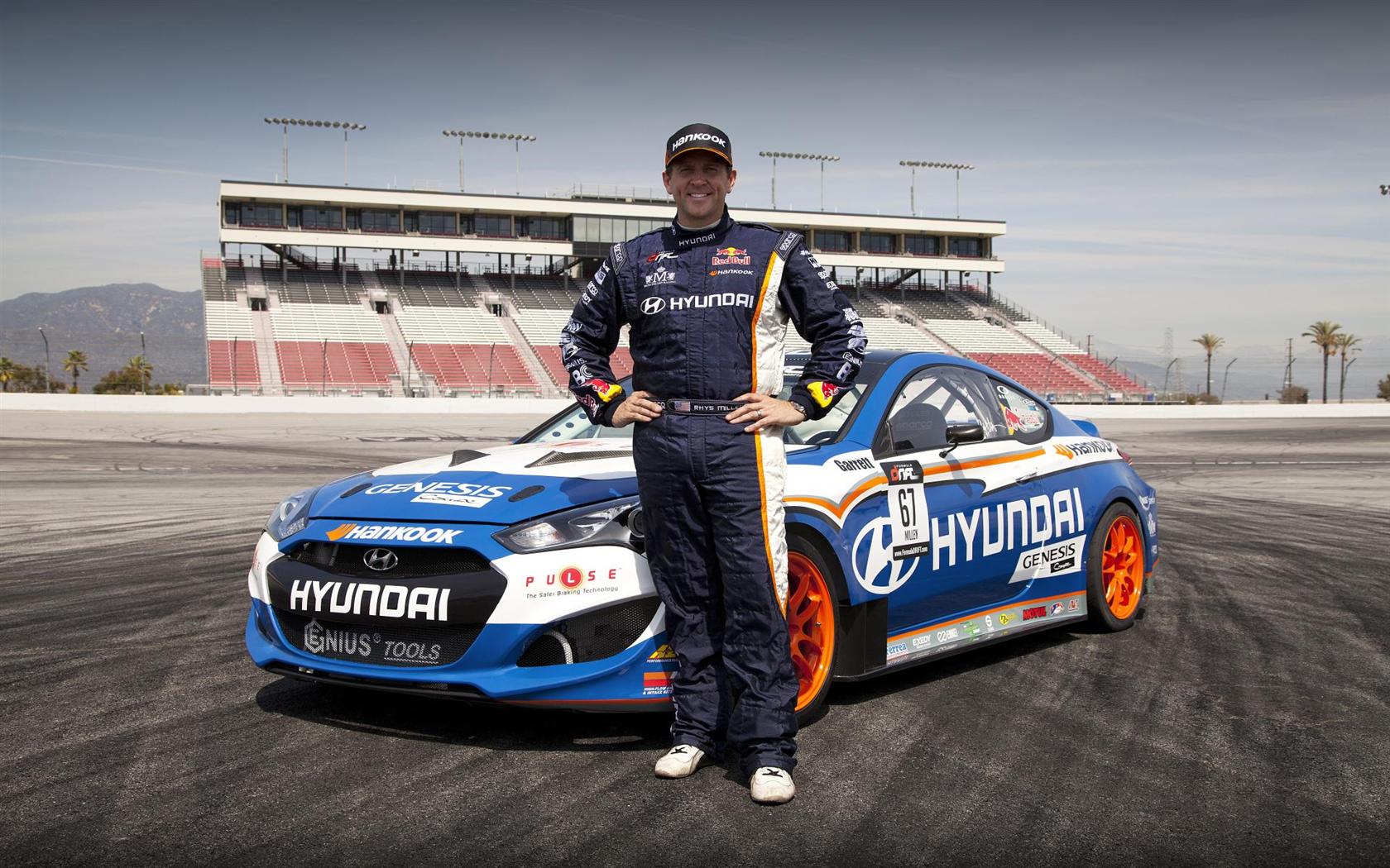 2012 Hyundai Genesis Rhys Millen Racing