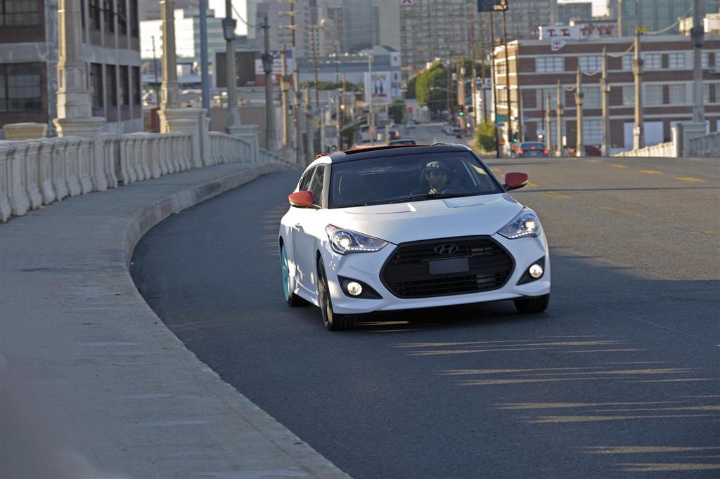 2013 Hyundai Veloster C3 Roll Top Concept