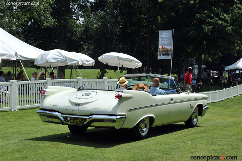 1960 Imperial Crown vehicle information