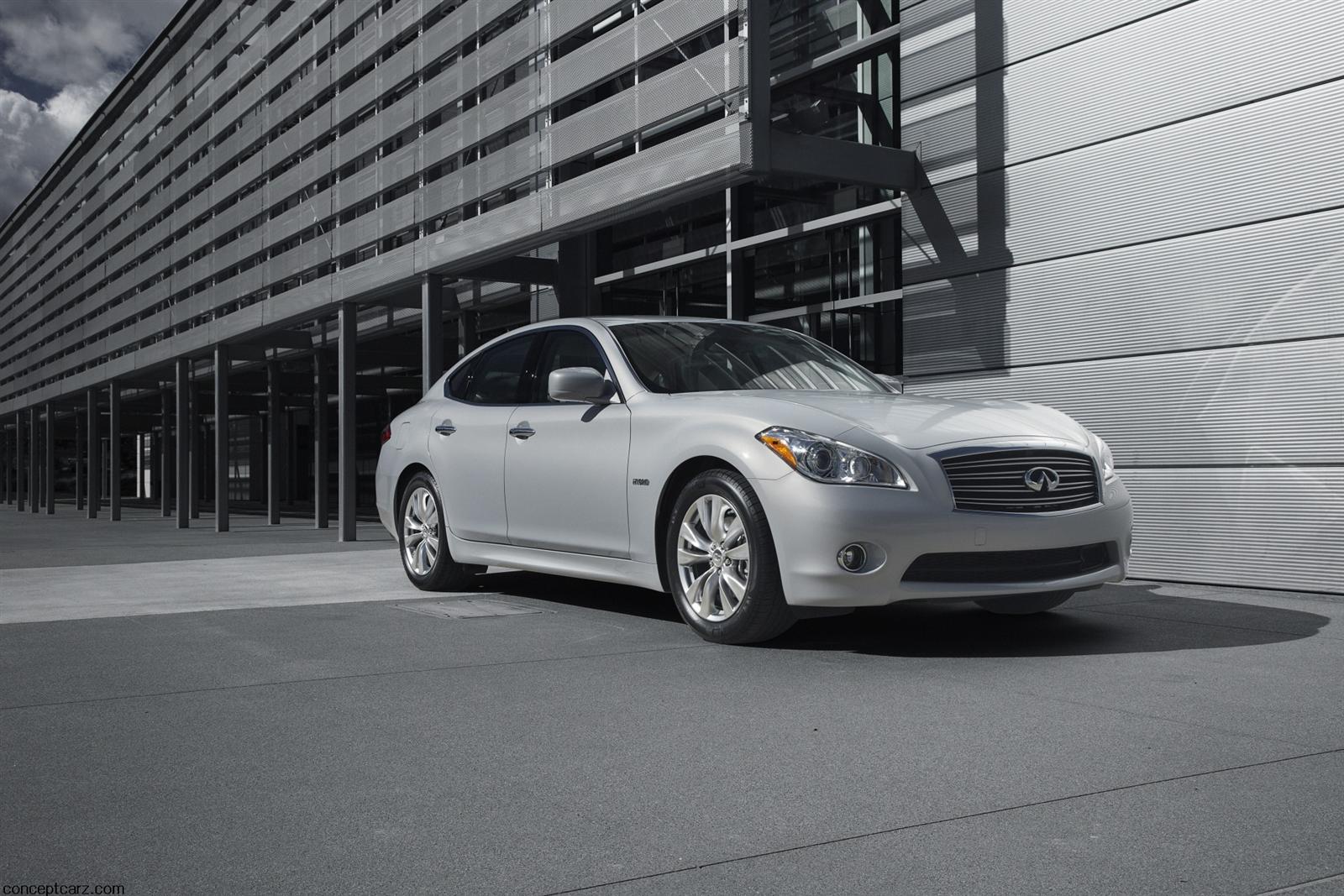 2012 Infiniti M Hybrid