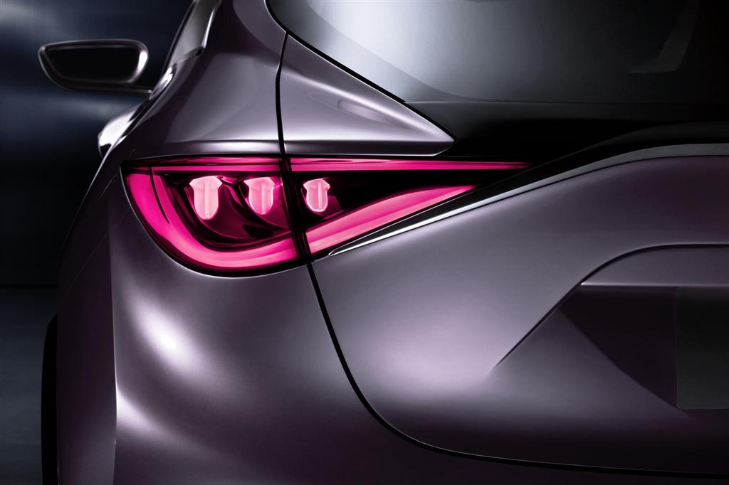 2013 Infiniti Q30 Concept