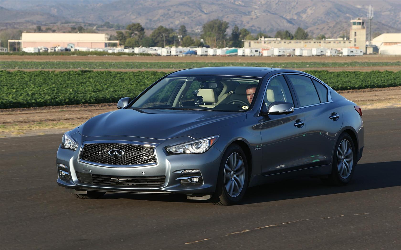 2014 Infiniti Q50