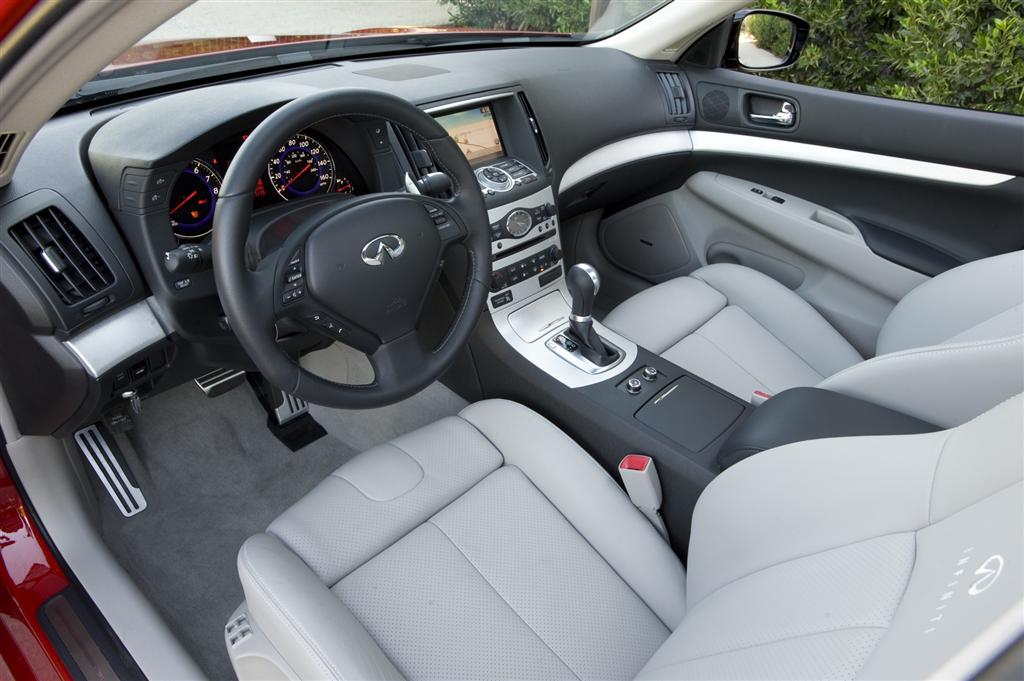 2009 Infiniti G37