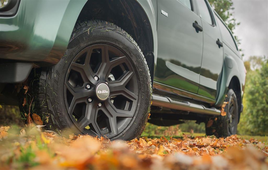 2017 Isuzu D-Max Huntsman