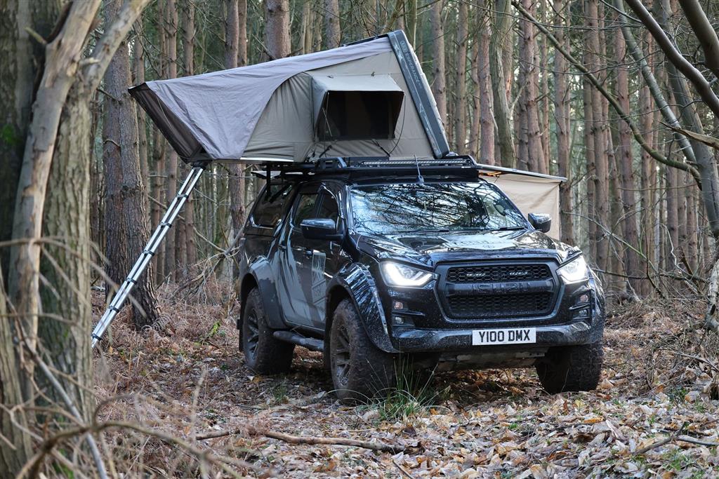 2025 Isuzu D-Max Basecamp