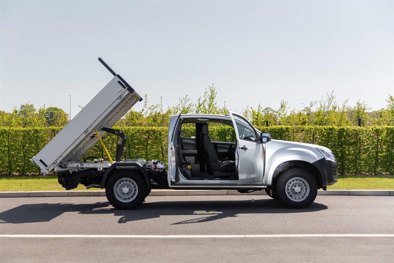 2020 Isuzu D-Max Tipper