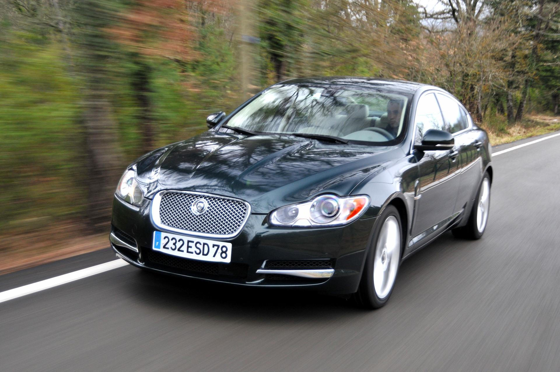 2010 Jaguar XF