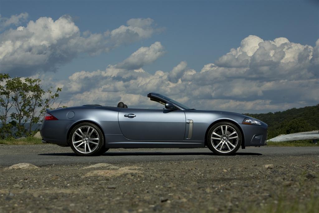 2011 Jaguar XKR