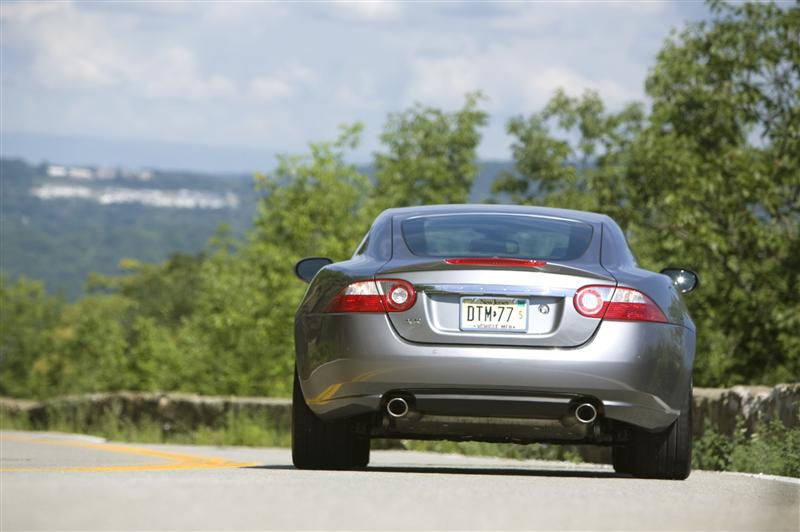 2011 Jaguar XKR