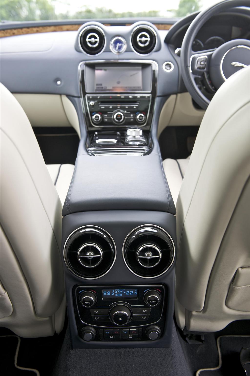 2012 Jaguar XJ