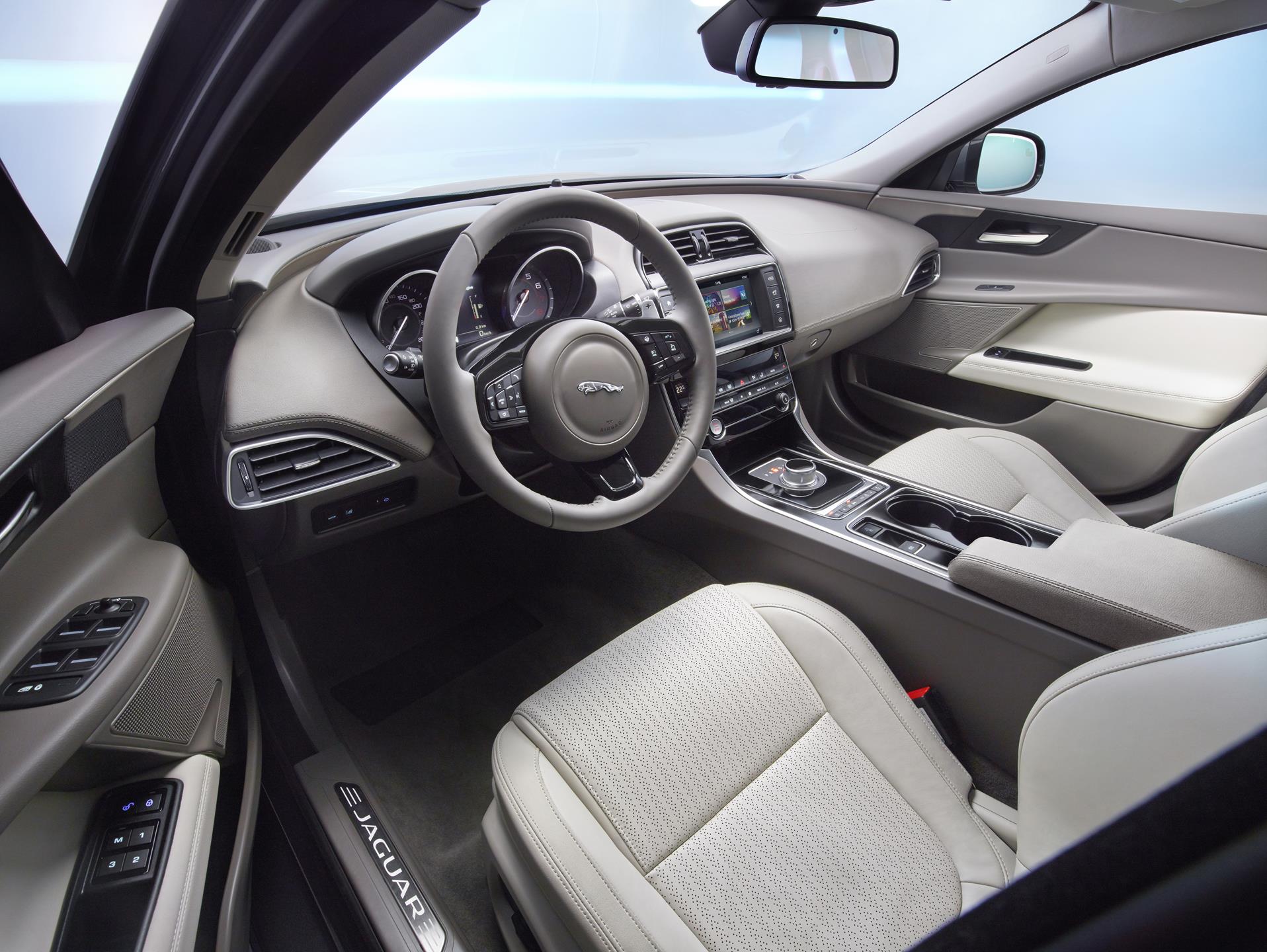 2015 Jaguar XE