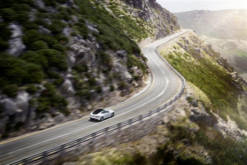 2014 Jaguar F-Type Coupe