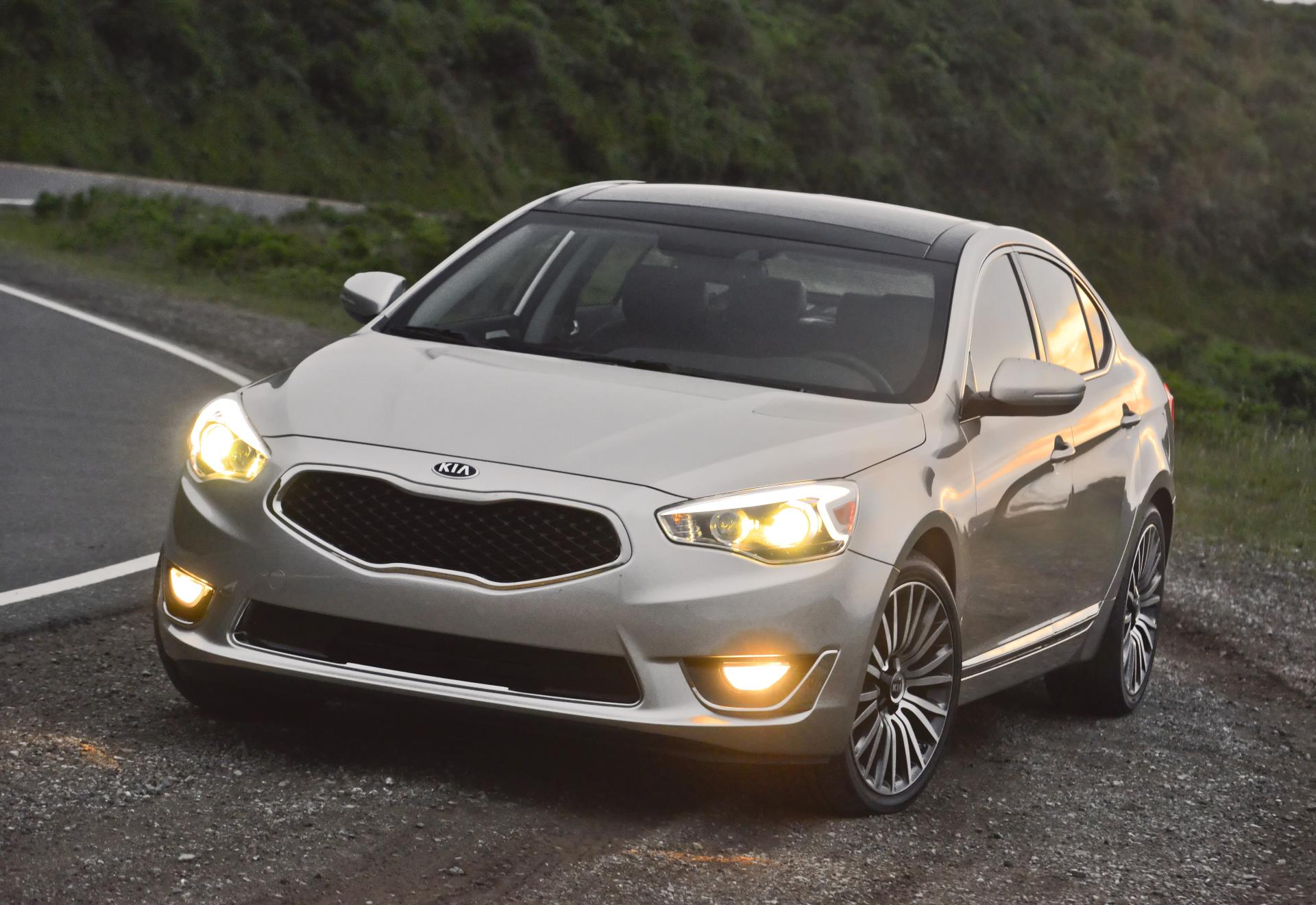 2014 Kia Cadenza