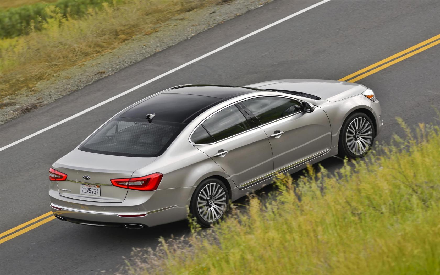 2014 Kia Cadenza