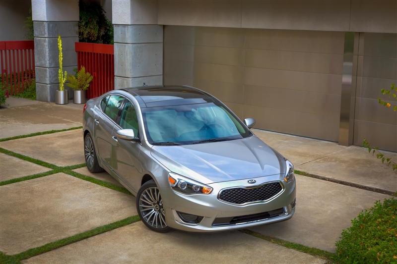 2014 Kia Cadenza