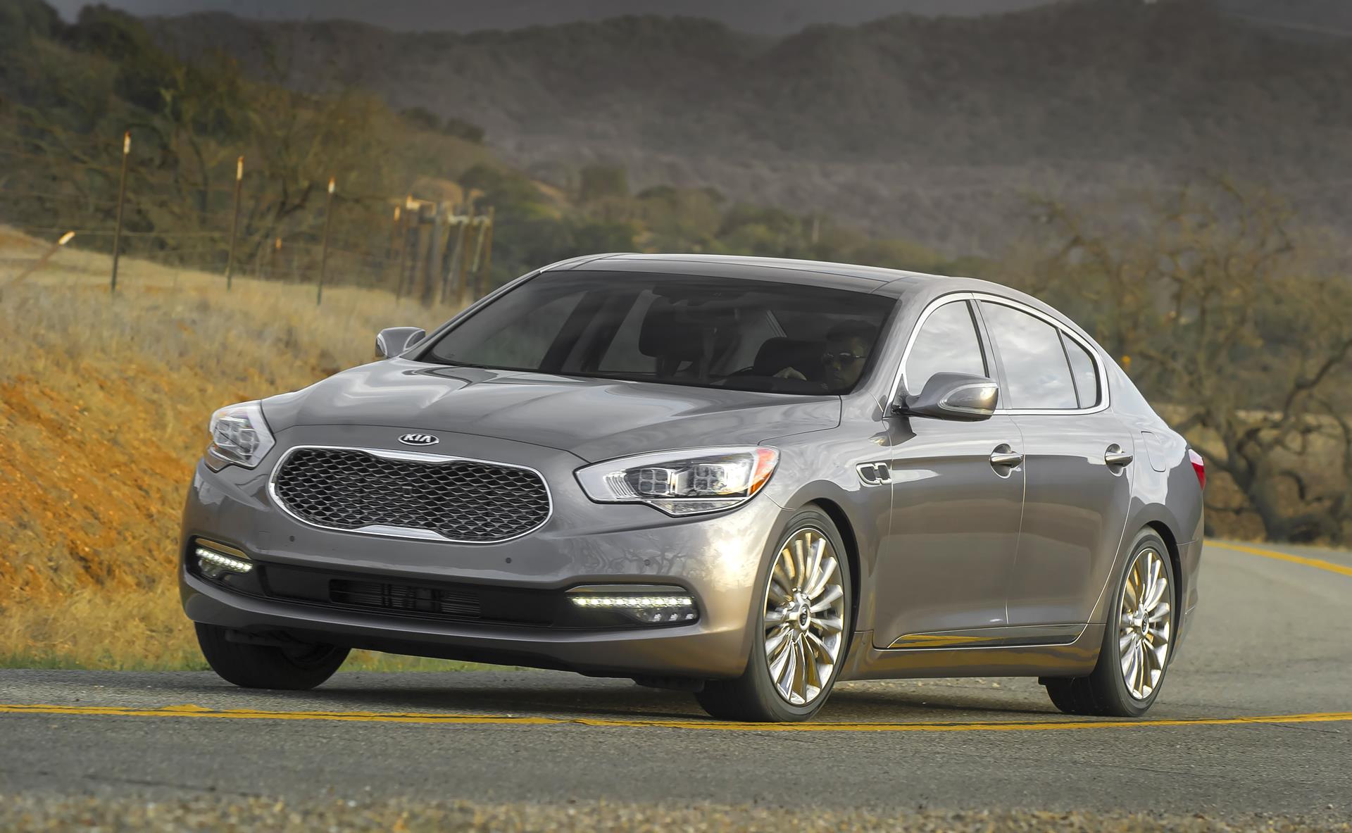 2016 Kia K900