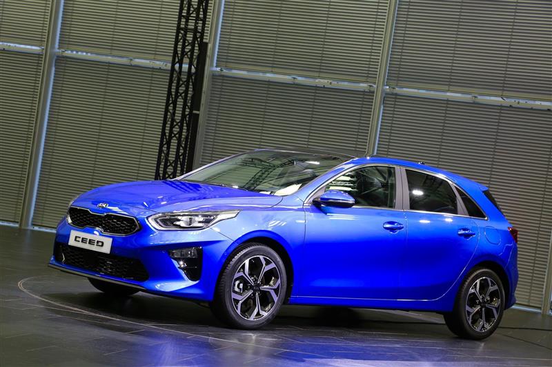 Kia Debuts New Cee'd GT Line and Picanto – News – Car and Driver