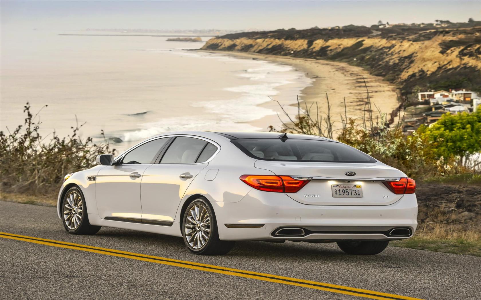 2014 Kia K900