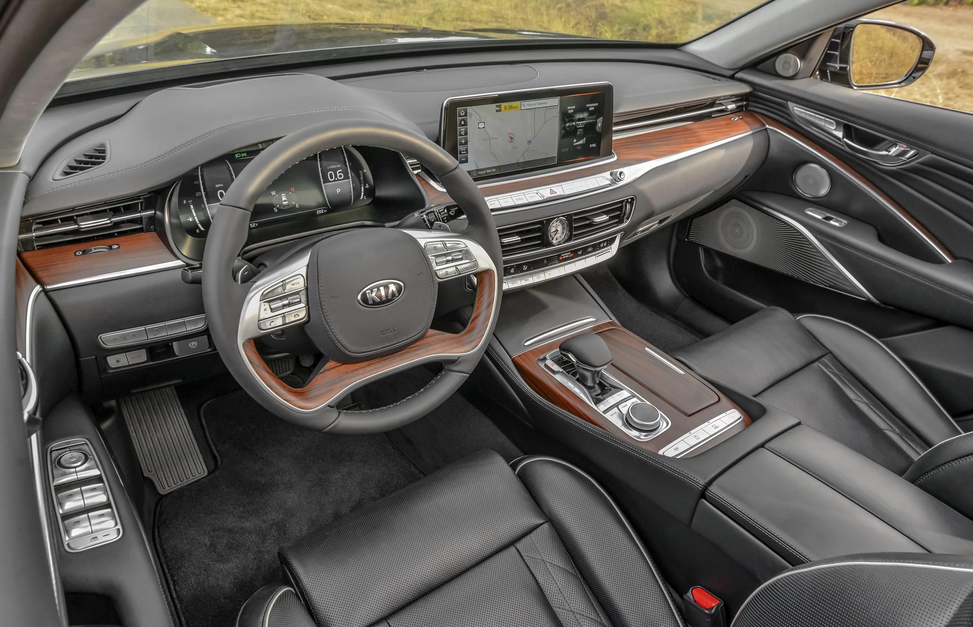 2020 Kia K900