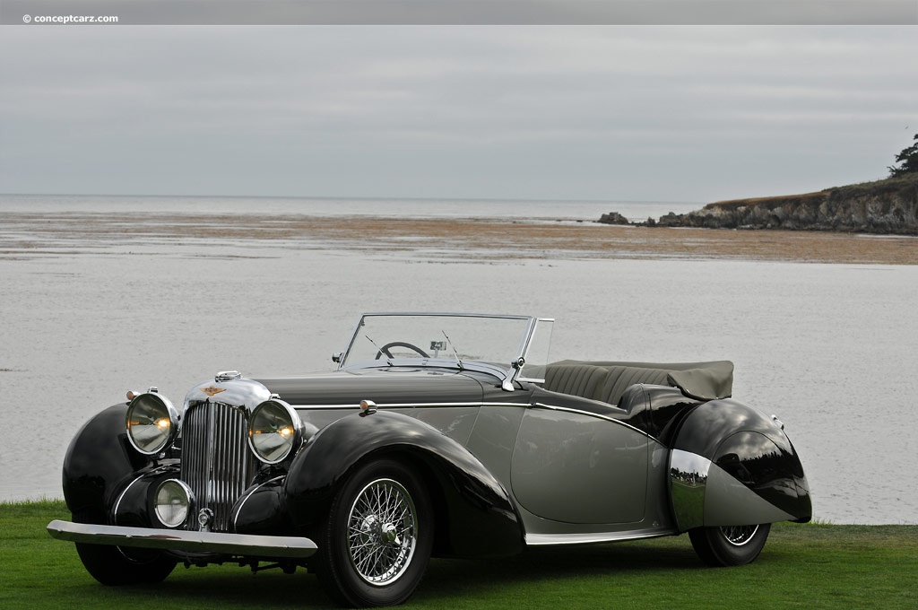 1939 Lagonda V12 background image