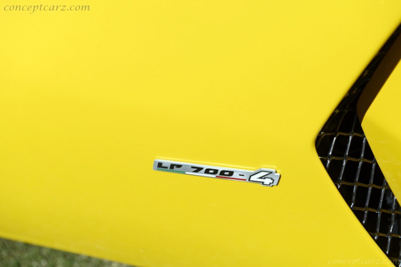 2012 Lamborghini Aventador LP 700-4