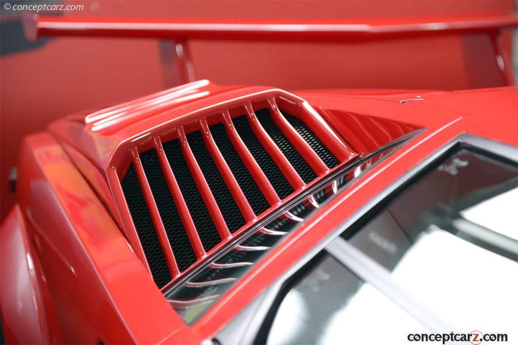 1989 Lamborghini Countach 25th Anniversary background image