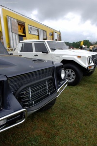 1991 Lamborghini LM002