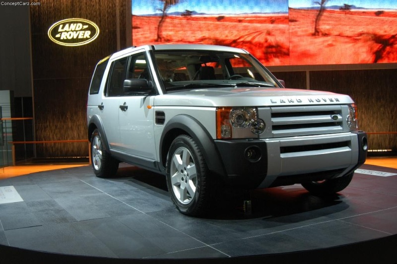 Land Rover LR3 (2005 Motortrend SUV of the Year) [1470 x 980] : r/carporn