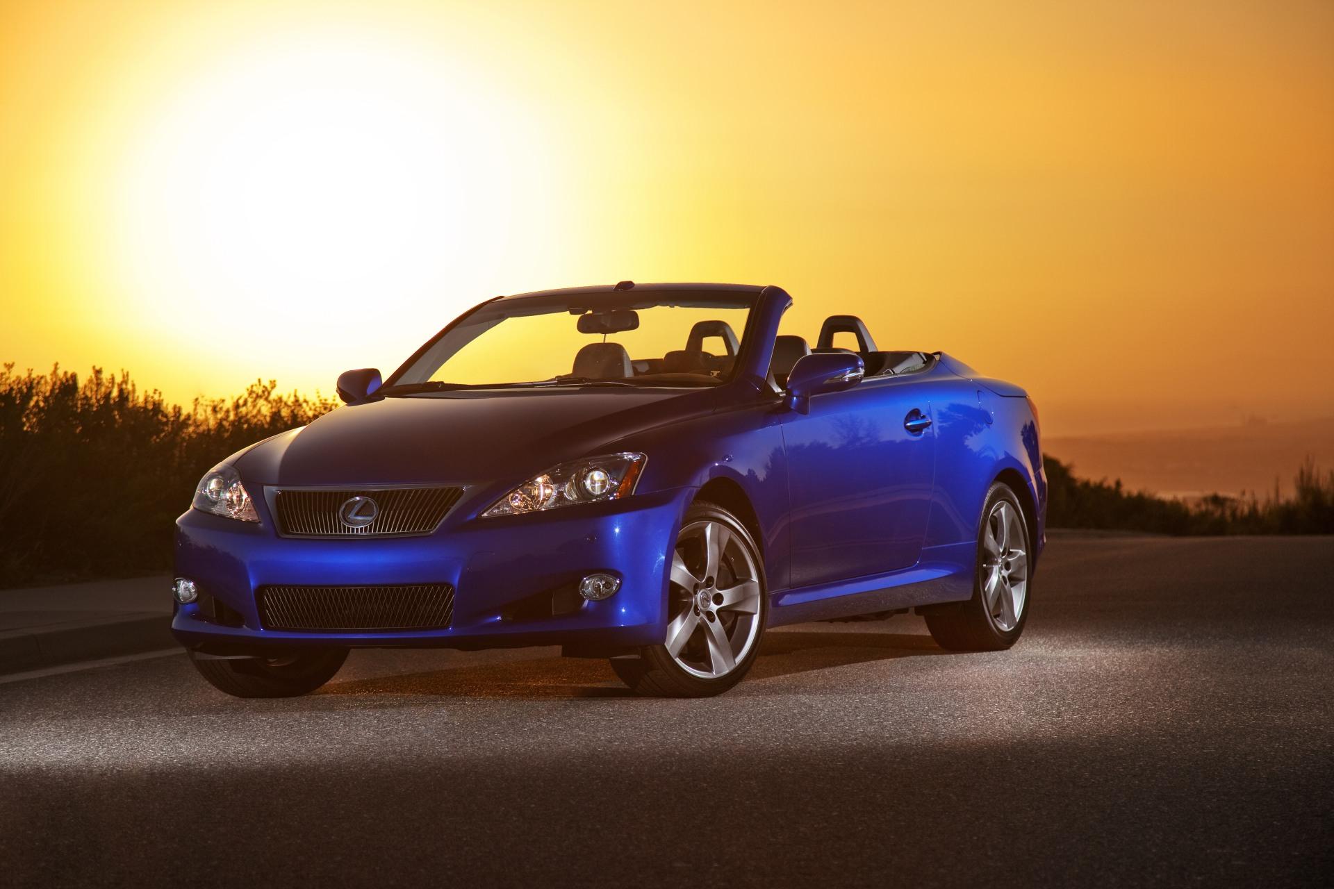Lexus is 250c