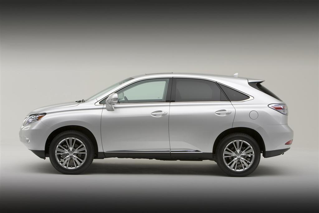 2011 Lexus RX 450h News and Information