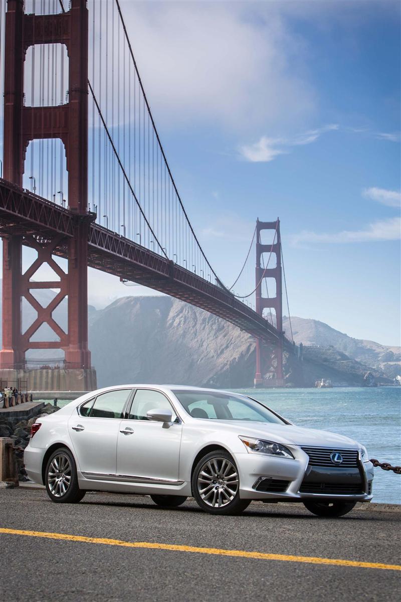 2014 Lexus LS